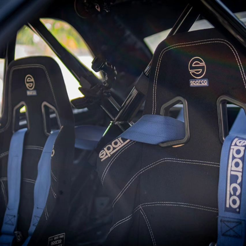 Subaru Impreza GC8 com motor EJ207 STI