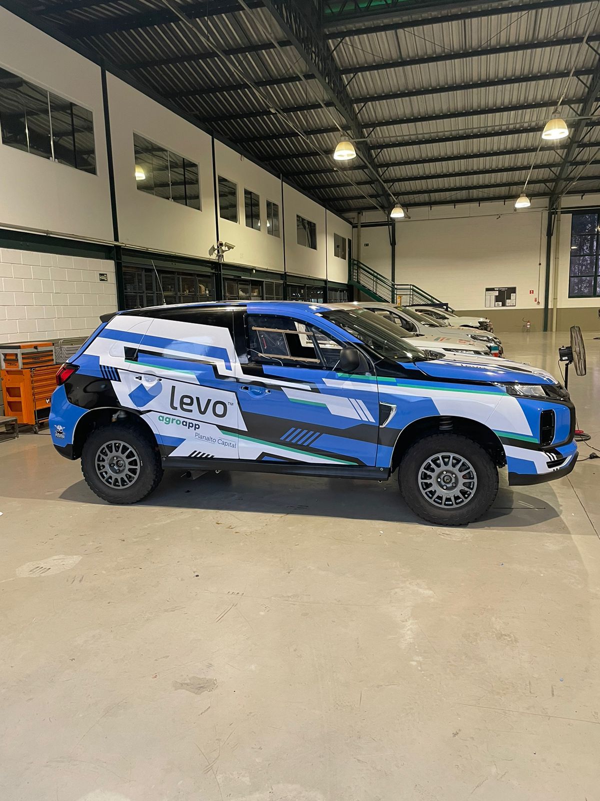 Mitsubishi Outlander R 2014