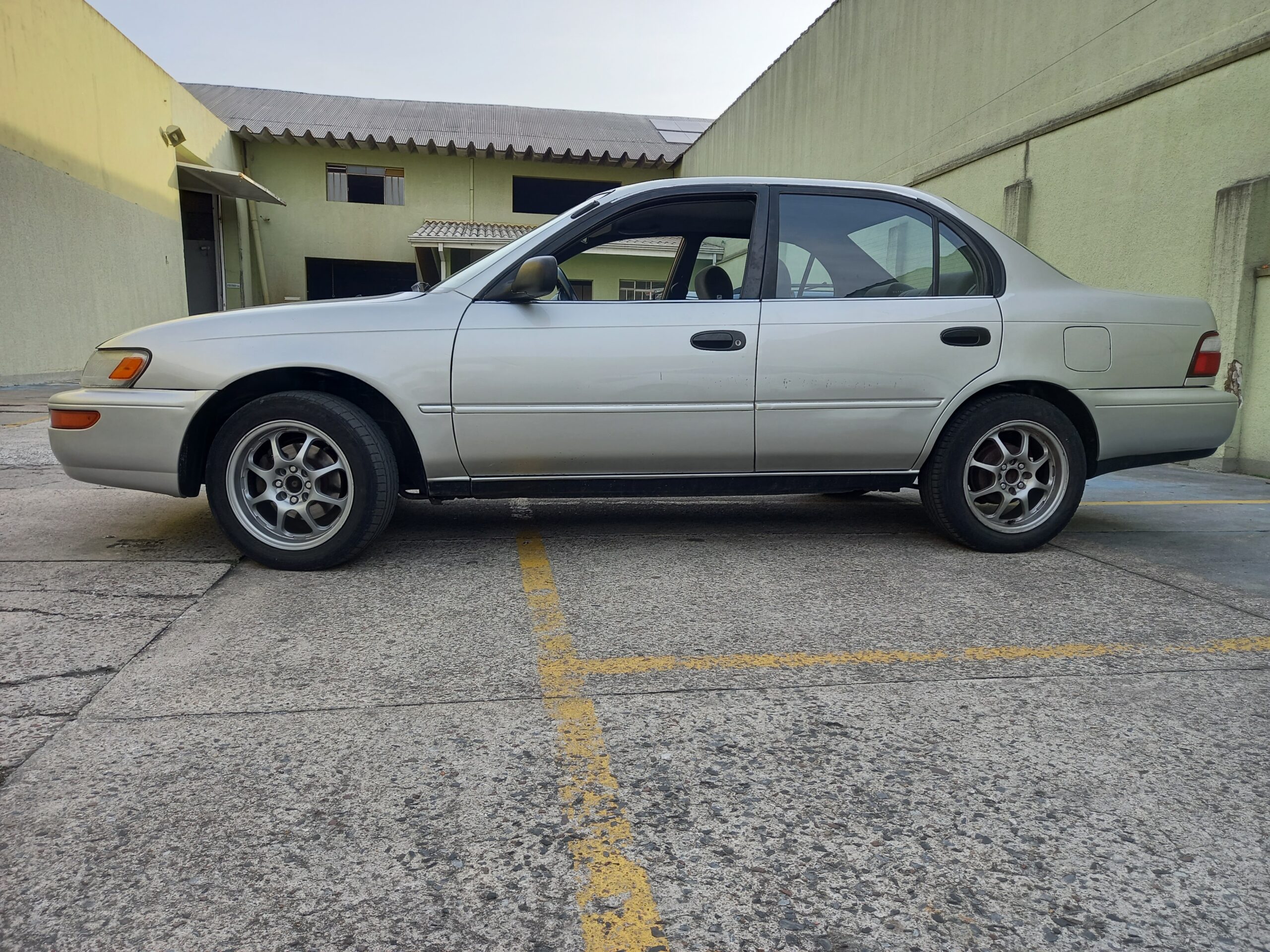Corolla LE 1997