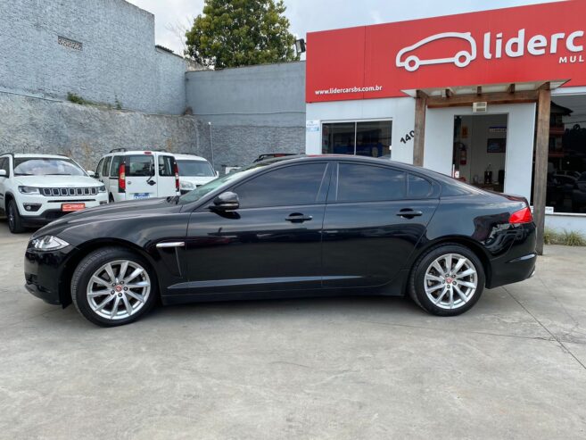 Jaguar XF 2015
