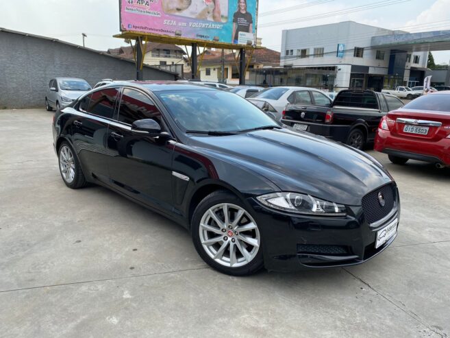 Jaguar XF 2015