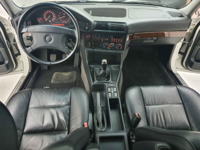 BMW 540i E34 V8 MANUAL!