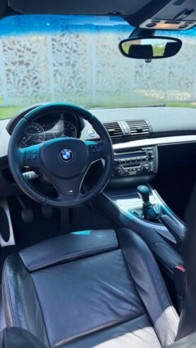 Rara BMW 130i MANUAL