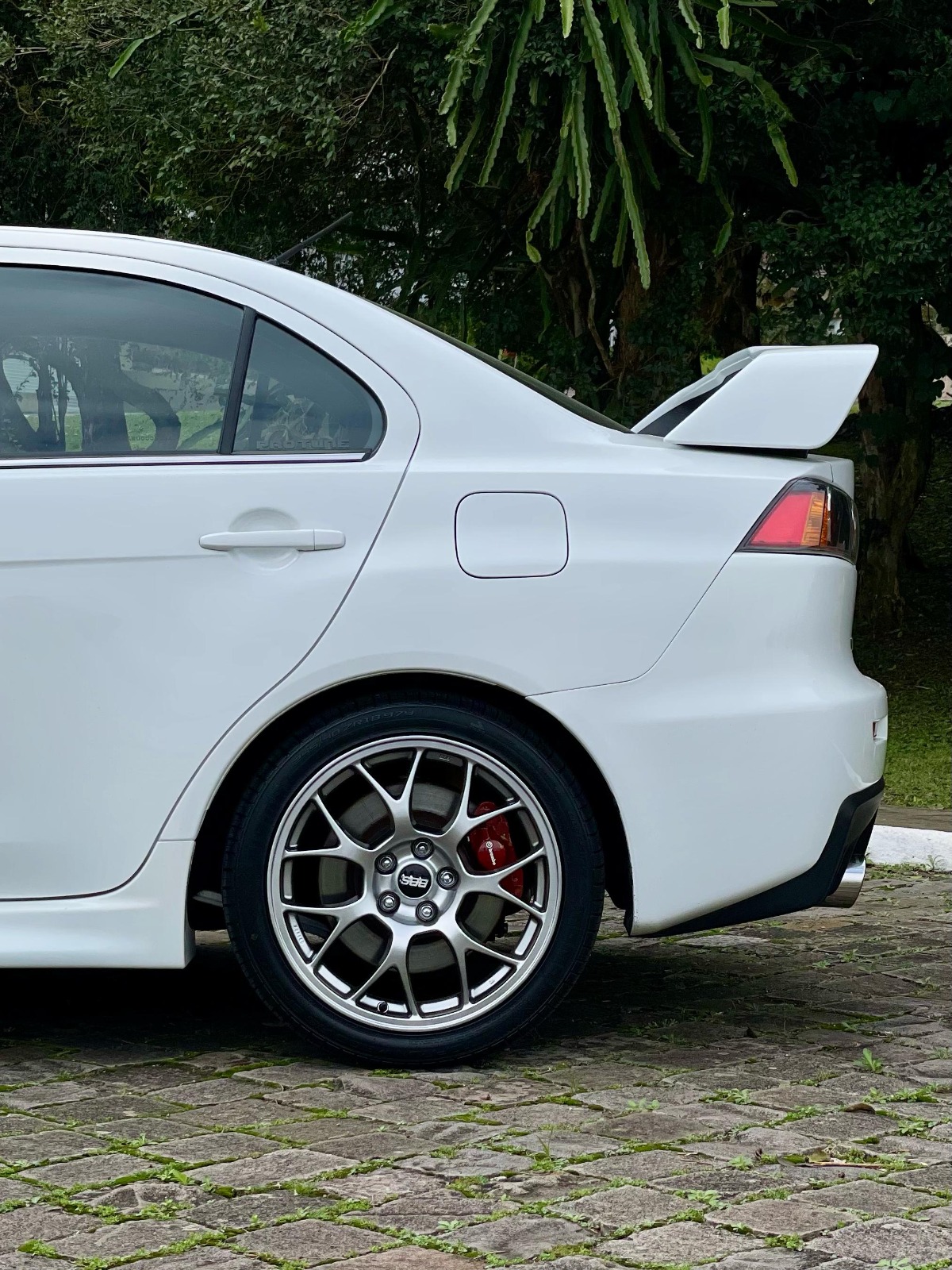 Mitsubishi Lancer Evolution X