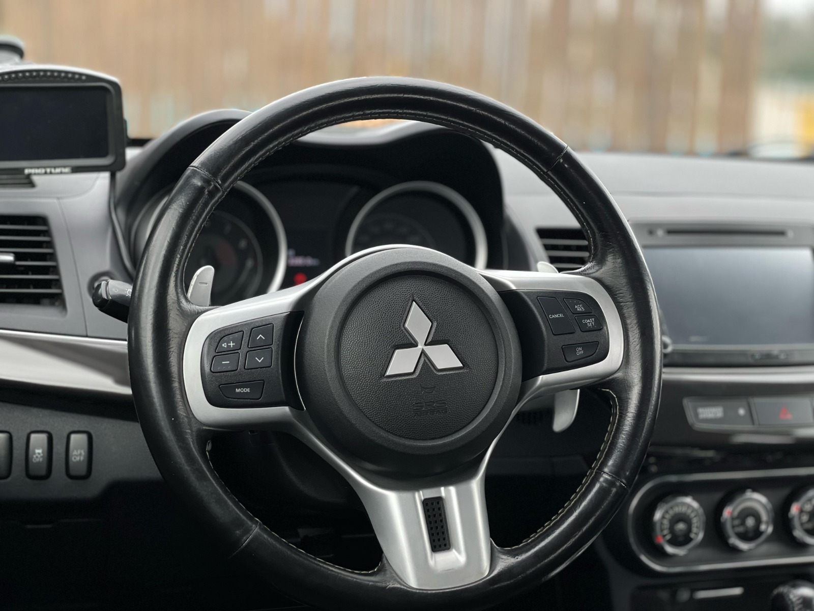 Mitsubishi Lancer Evolution X