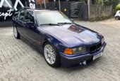 BMW 323i Touring Turbo