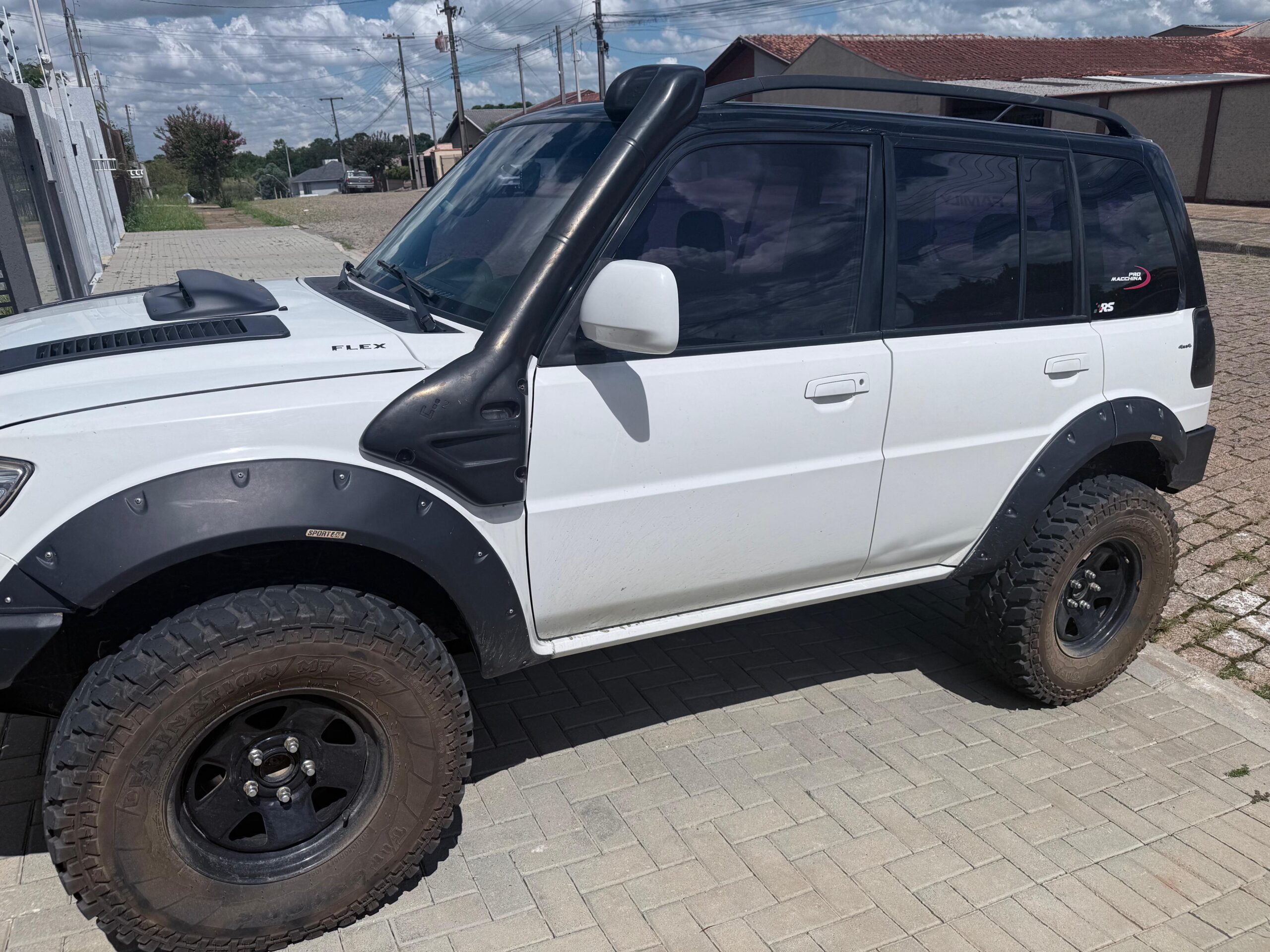 Mitsubishi Pajero TR4 4×4 Preparada – Turbo | Off-Road | 240cv