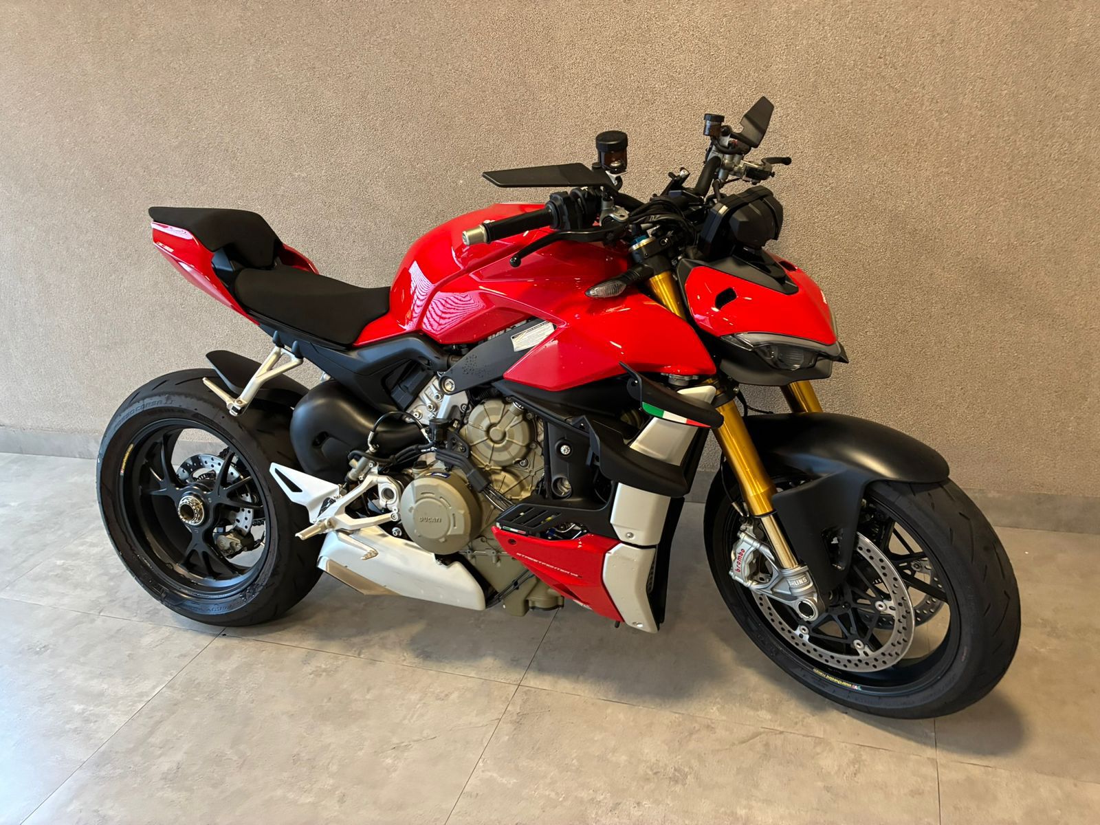 DUCATI STREETFIGHTER V4S