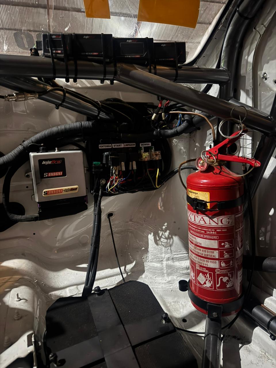 VW GOL MBR1600 PRONTO PRA CORRER! (4 motores)