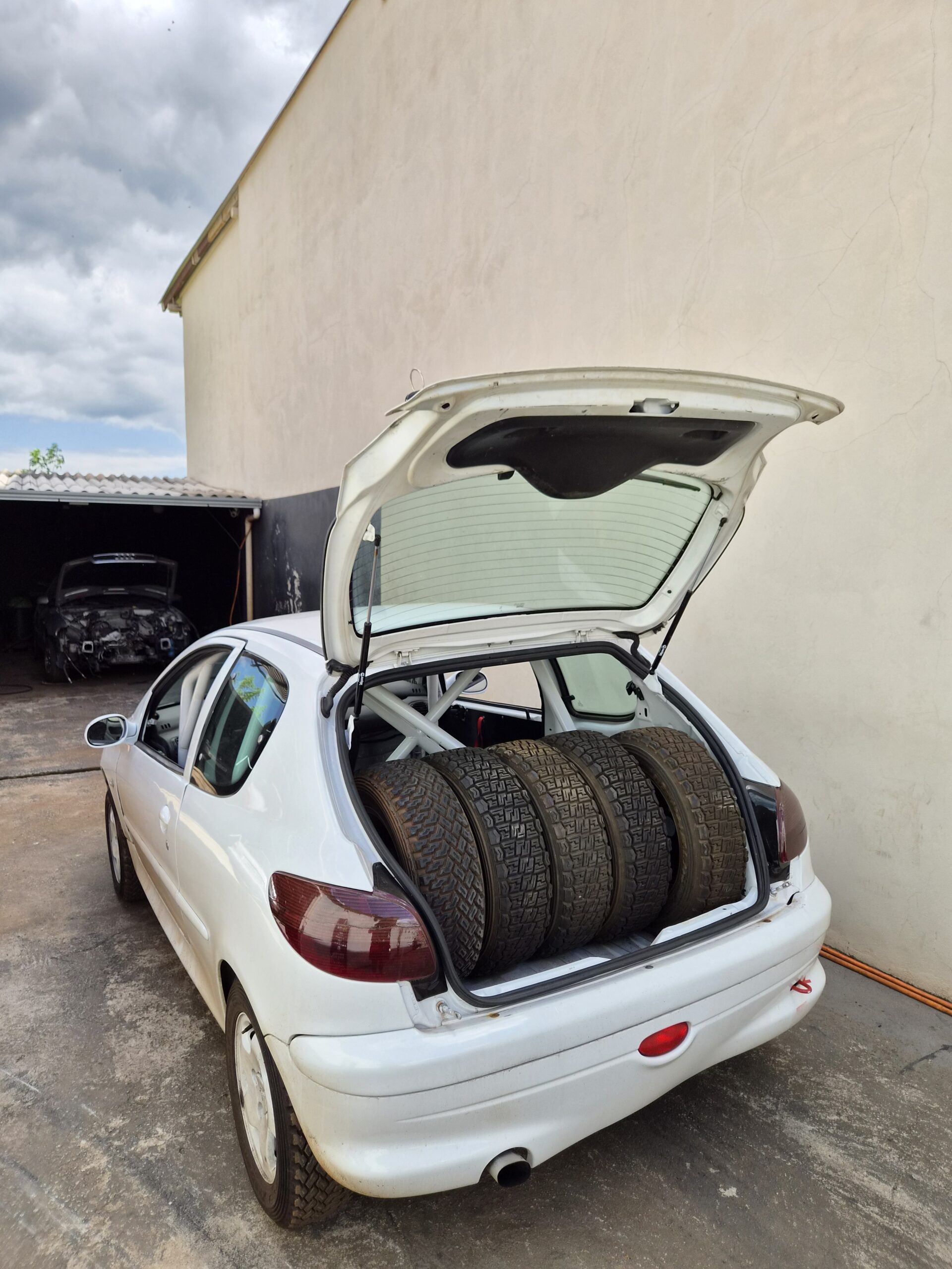 Peugeot 206 rally 1.6 16