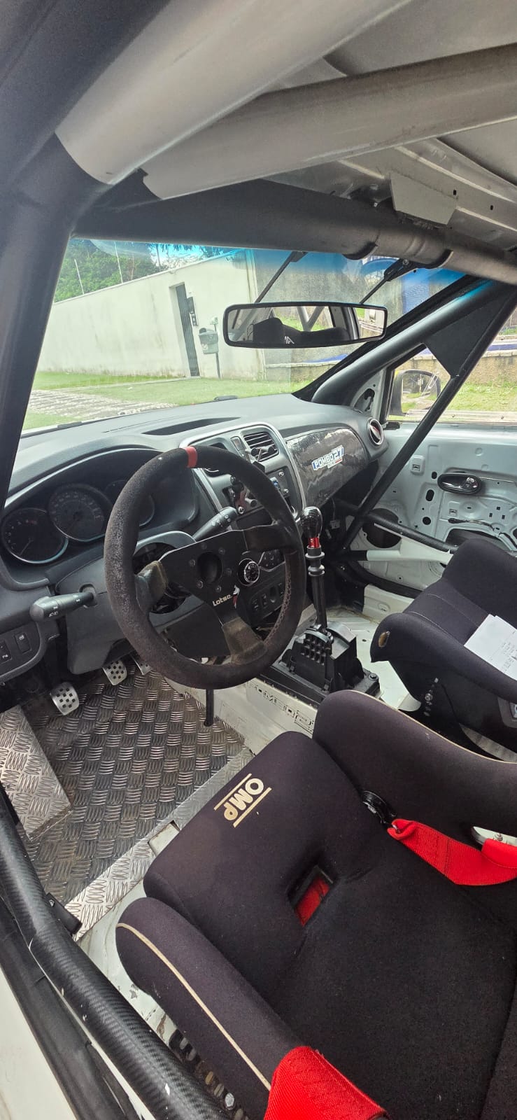 SANDERO RS TRACKCAR (Rally/Endurance)