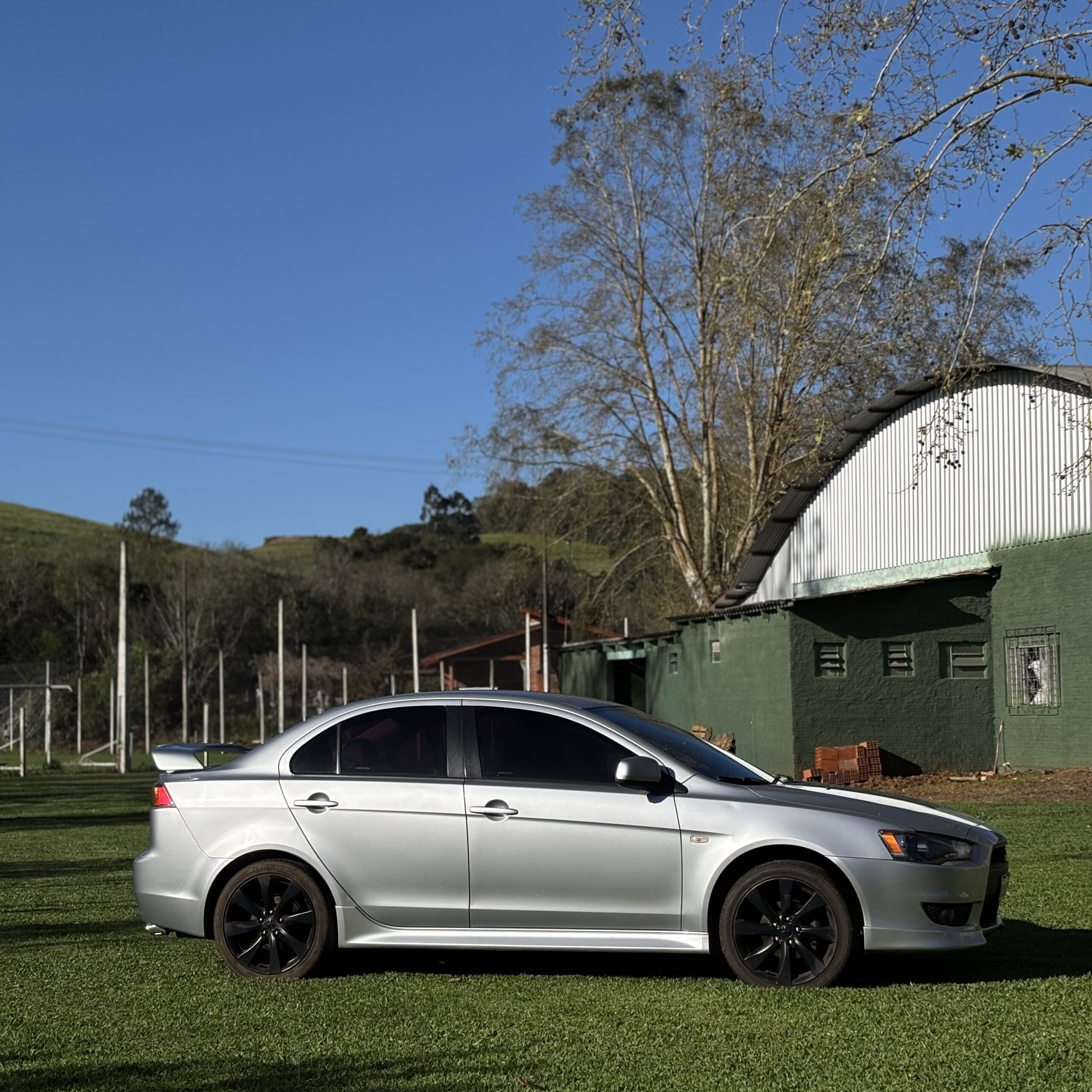 Mit Lancer 2012