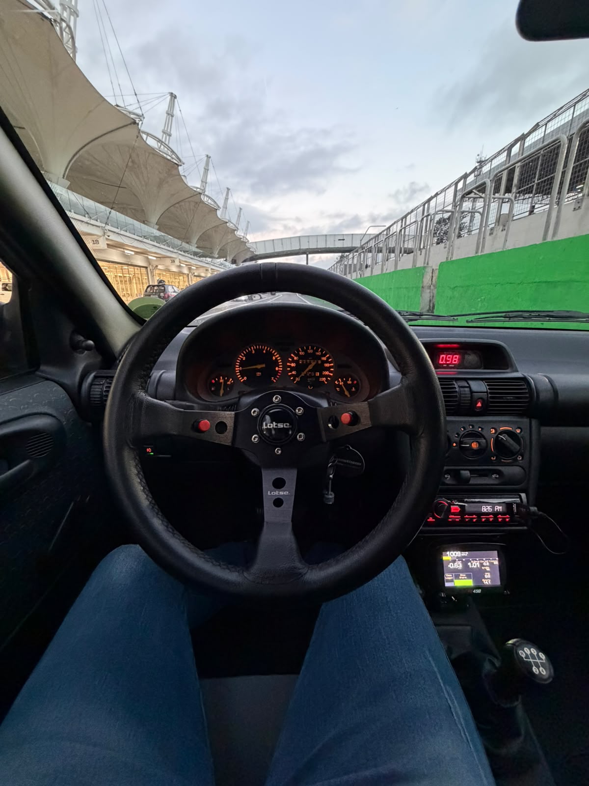 Corsa 2001 2.0 TRACKDAILY