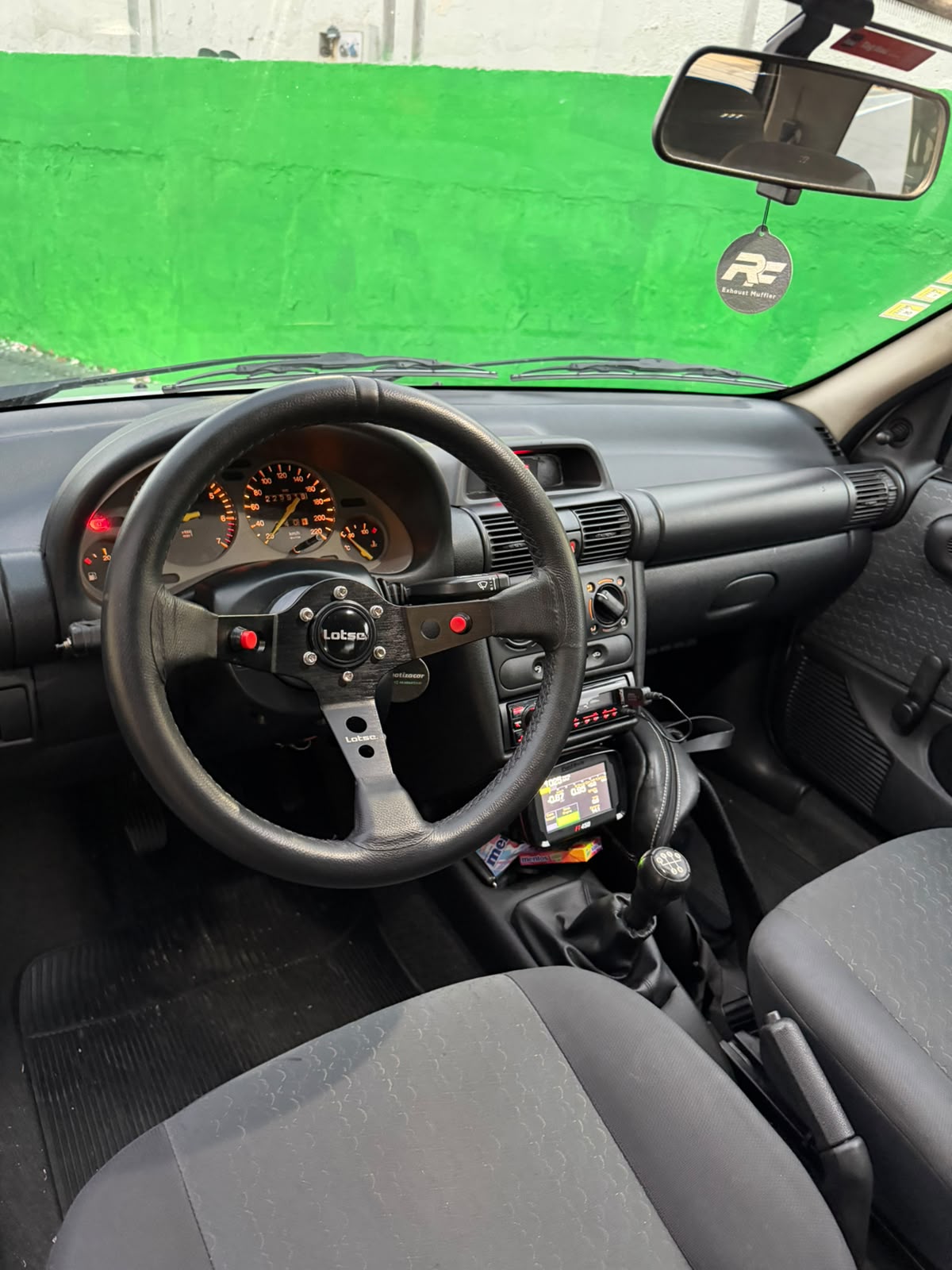 Corsa 2001 2.0 TRACKDAILY